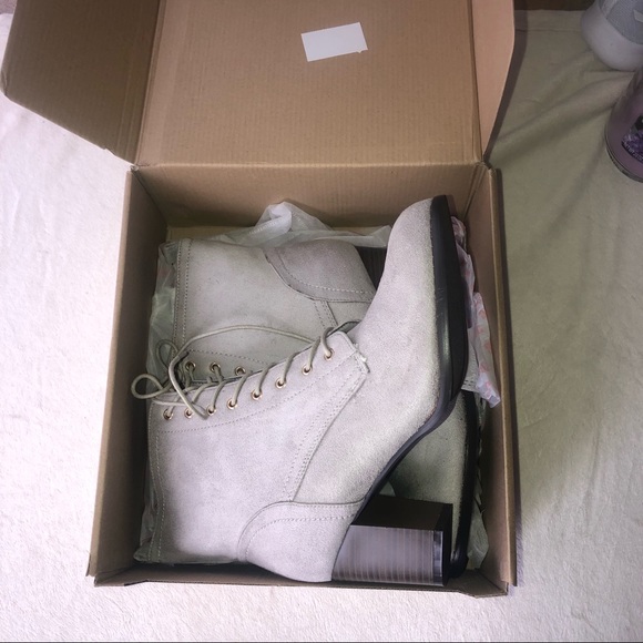 Lace-up Booties - Picture 3 of 4